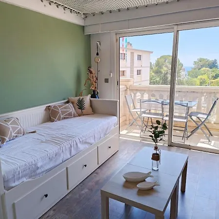 Apartment A 50m Des Plages *