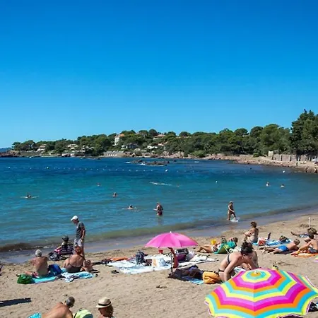 A 50m Des Plages *