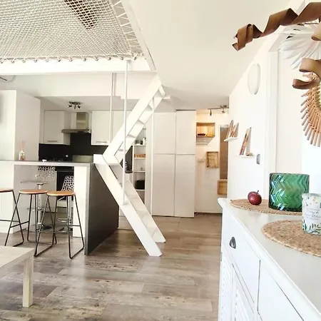 Apartment A 50m Des Plages *